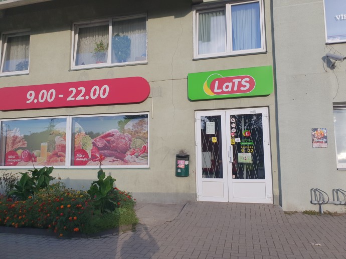 Riga, Valdeku iela 65-66 Lats