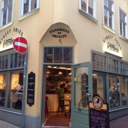 STREET FRIES KITCHEN ,  RIGA, RIHARDA VAGNERA IELA 18-1