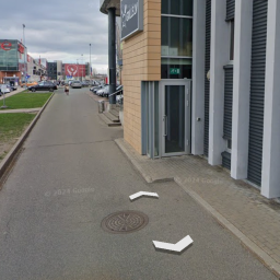 Boulinga centrs Riga, LIELIRBES IELA 27