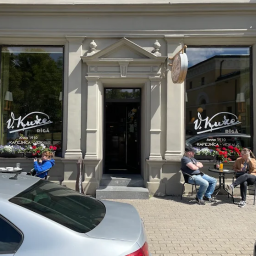 V.KUZE RIGA, JEKABA IELA 20/22