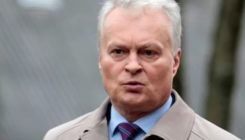 Наусэда: Литва рассмотрит "кинетический ответ" на контрабанду из Беларуси